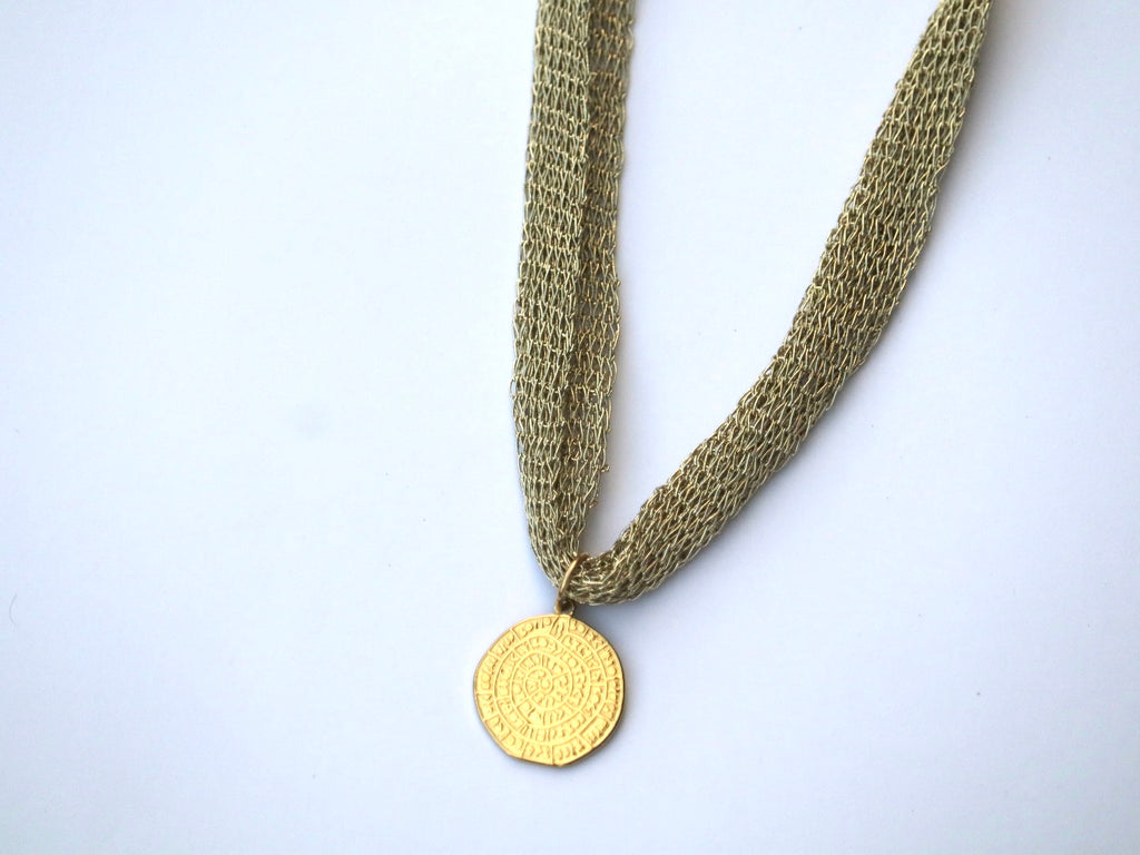 Collar Maya