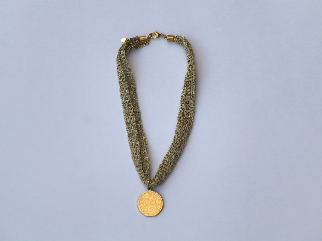 Collar Maya